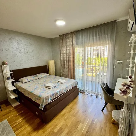Modern Studio With Free Parking Podgorica Exterior photo