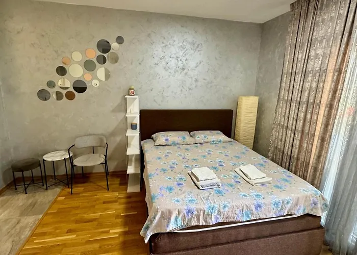 Modern Studio With Free Parking