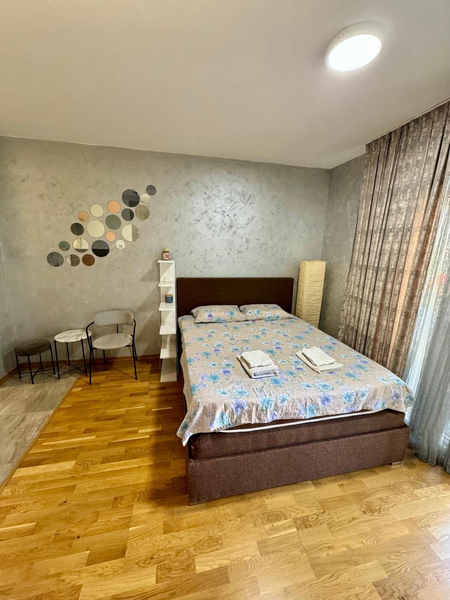Apartment Modern With Free Parking *