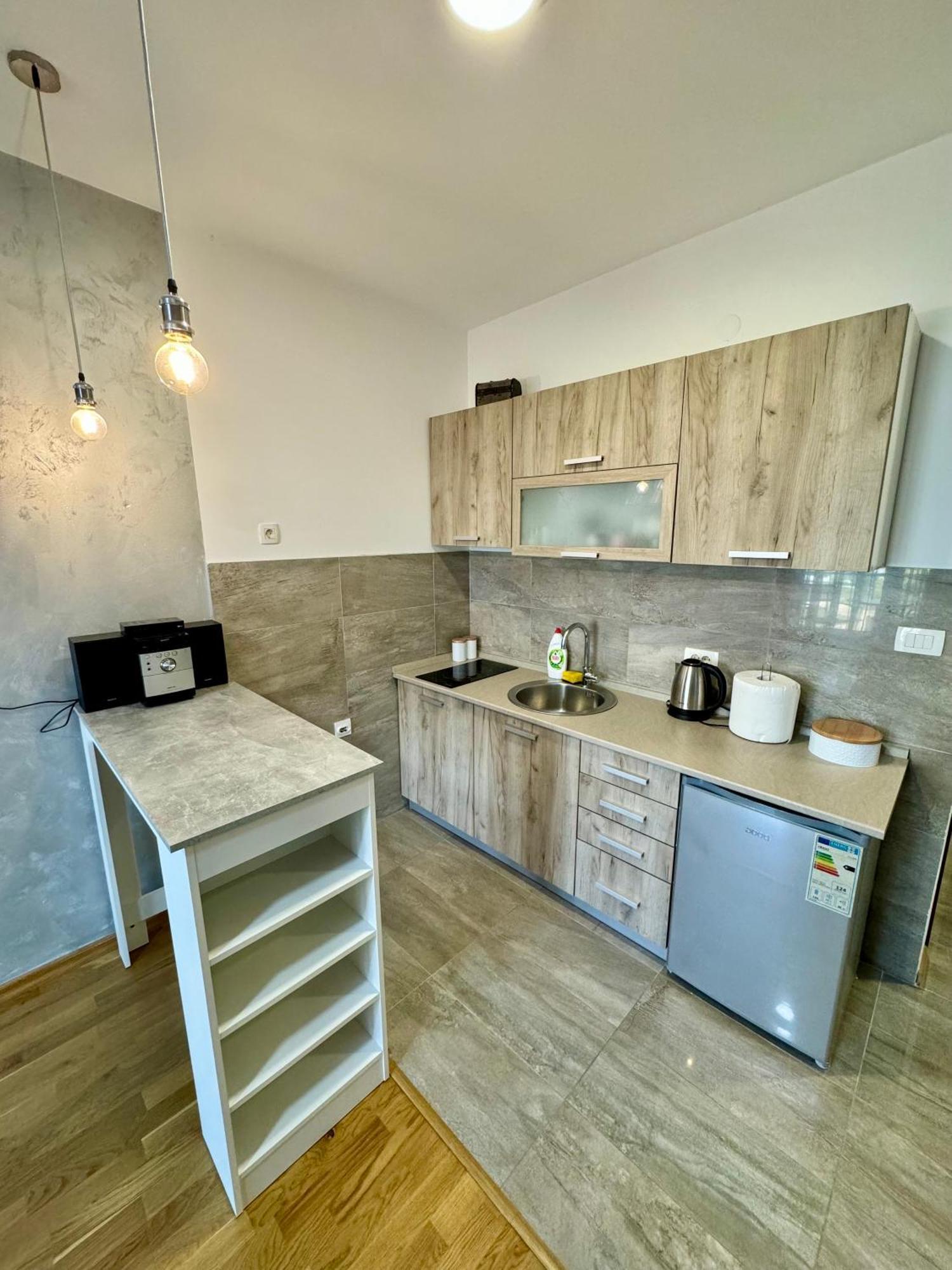 Apartment Modern With Free Parking Podgorica