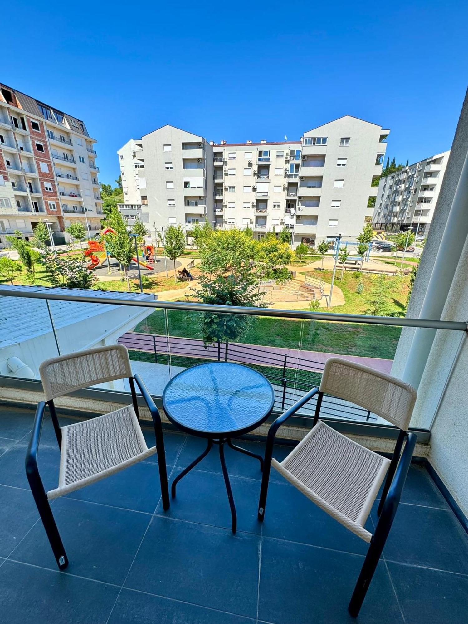 Apartment Modern With Free Parking